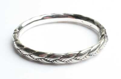 SILVER BANGLE