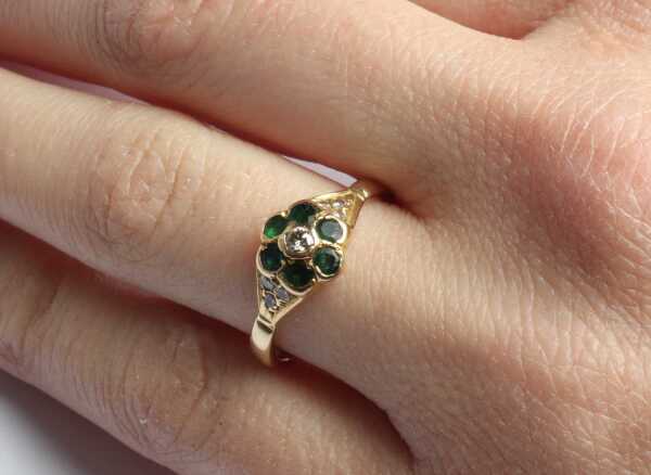 GOLD RING