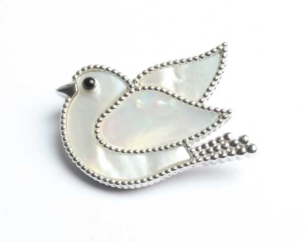 SILVER BROOCH