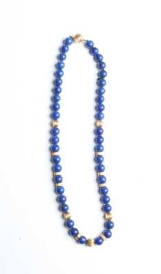 GEMSTONE NECKLACE