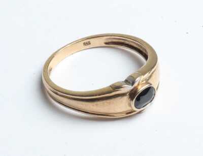 GOLD RING