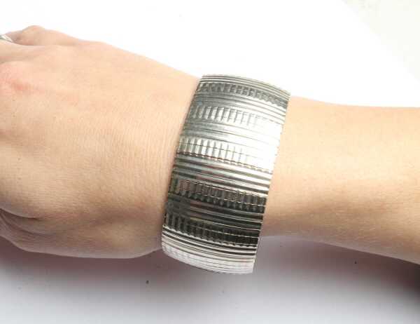 SILVER BRACELET
