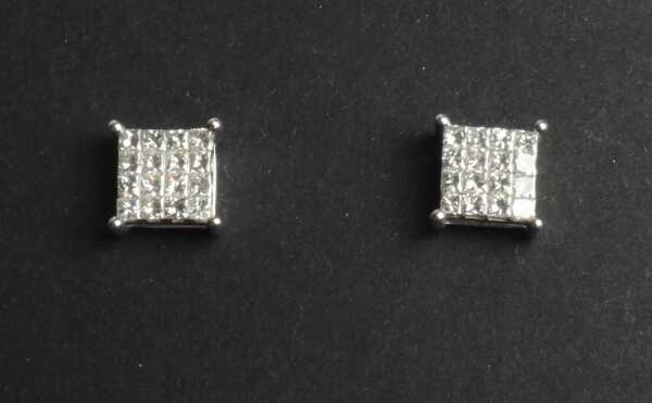 DIAMOND EARRINGS