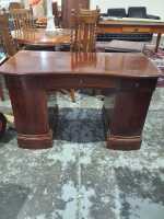 PEDESTAL DESK