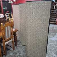 DIVIDING SCREEN - 2