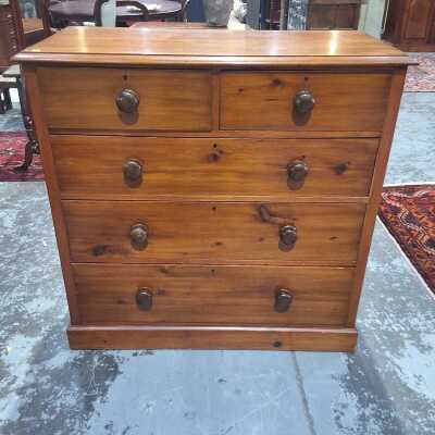 CHEST OF DRAWERS