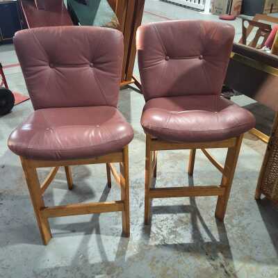 BAR STOOLS