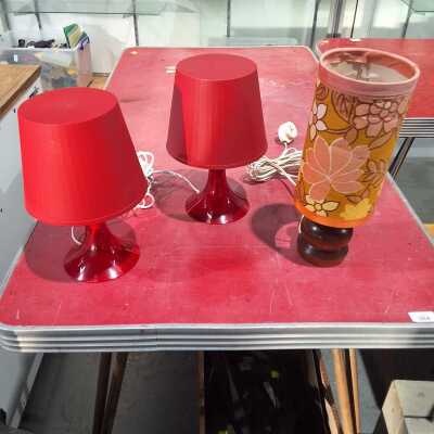 BEDSIDE LAMPS