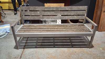 GARDEN BENCH