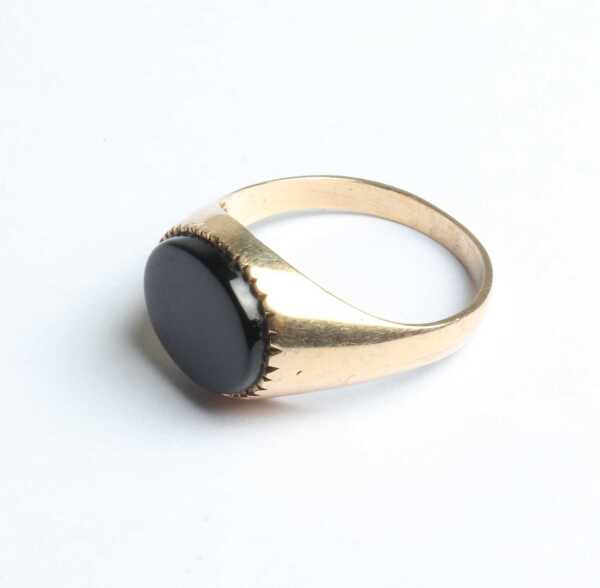 GOLD RING