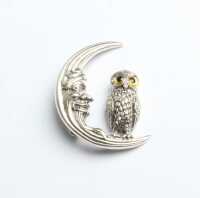 SILVER BROOCH
