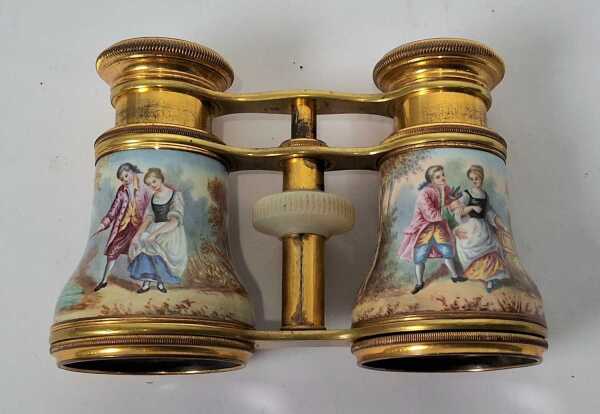 OPERA GLASSES
