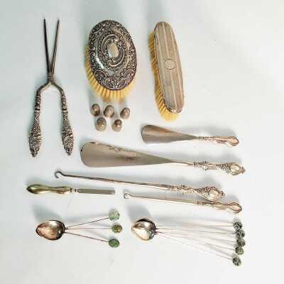 VANITY ITEMS