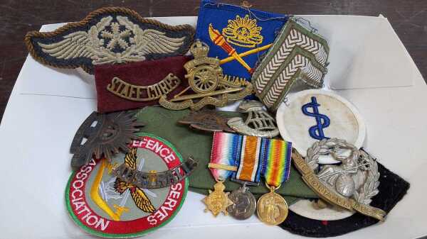 MILITARY COLLECTABLES