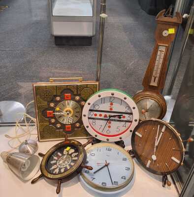 WALL CLOCKS