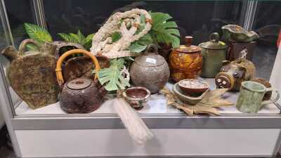 STUDIO POTTERY
