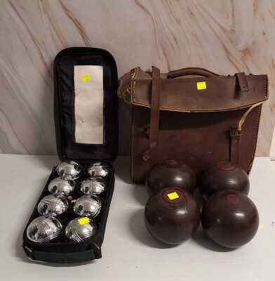 BOULES & BOWLS