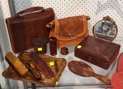 LADIES REQUISITES
