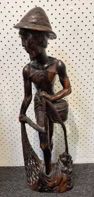WOODEN FIGURE