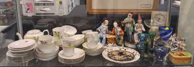 SUNDRY CHINA & GLASSWARE