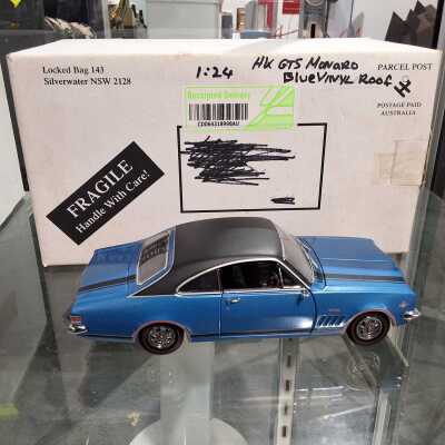 HOLDEN MONARO