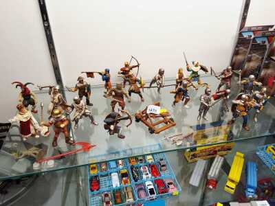 ACTION FIGURES