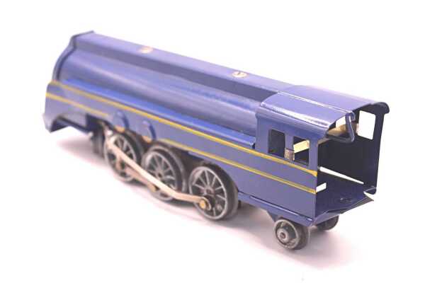 MAURLYN O-GAUGE LOCOMOTIVE AND TENDER