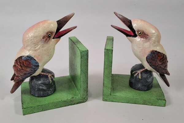 BOOKENDS