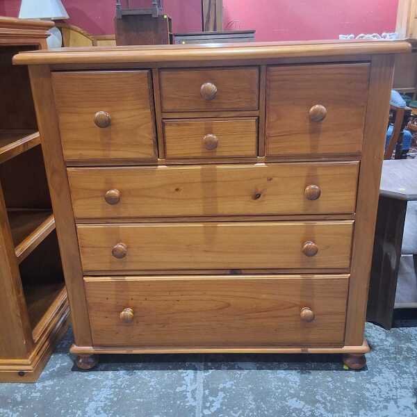 CHEST OF DRAWERS