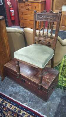 TRUNK AND CHAIR