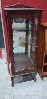 DISPLAY CABINET