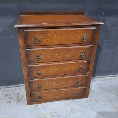 CHEST OF DRAWERS
