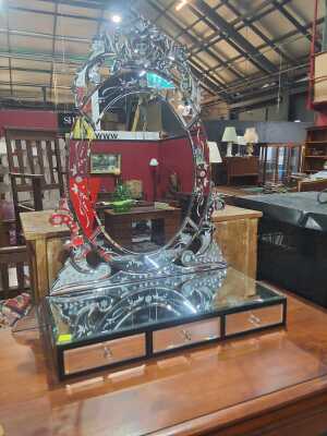 DRESSING TABLE MIRROR
