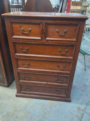 CHEST OF DRAWERS