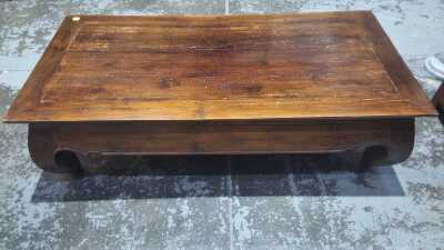 COFFEE TABLE