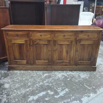 SIDEBOARD
