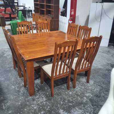 DINING SUITE