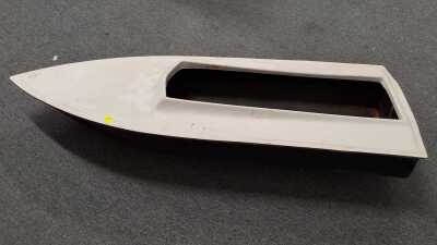 BOAT HULL