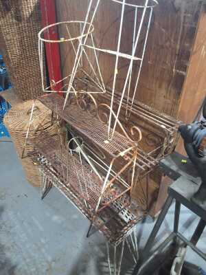 PLANTER STANDS