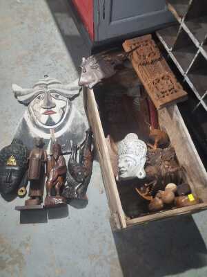 WOODEN CARVINGS
