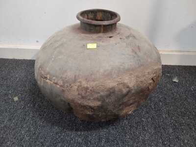 WATER POT