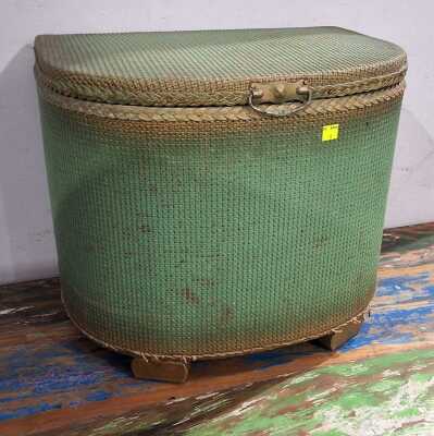 DECORATIVE BASKET