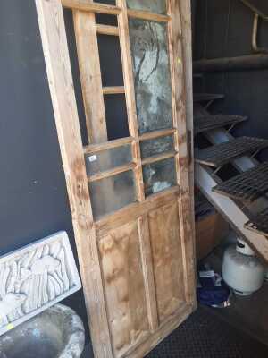 DOORS