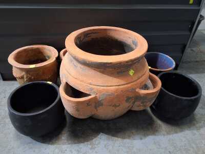 PLANT POTS