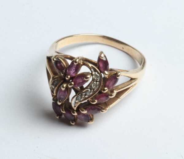 GOLD RING