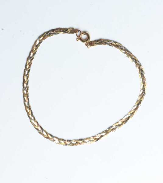GOLD BRACELET