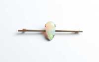GOLD OPAL BROOCH