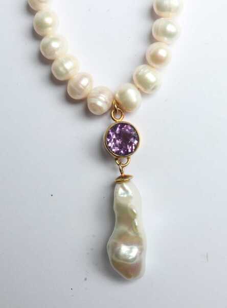 PEARL NECKLACE