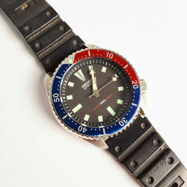 WRISTWATCH