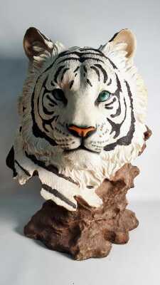 TIGER FIGURE